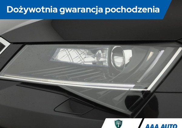 Skoda Superb cena 60000 przebieg: 182105, rok produkcji 2015 z Tarnobrzeg małe 277